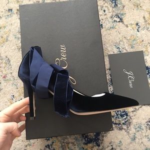 J. Crew NWT pump in Navy Blue
